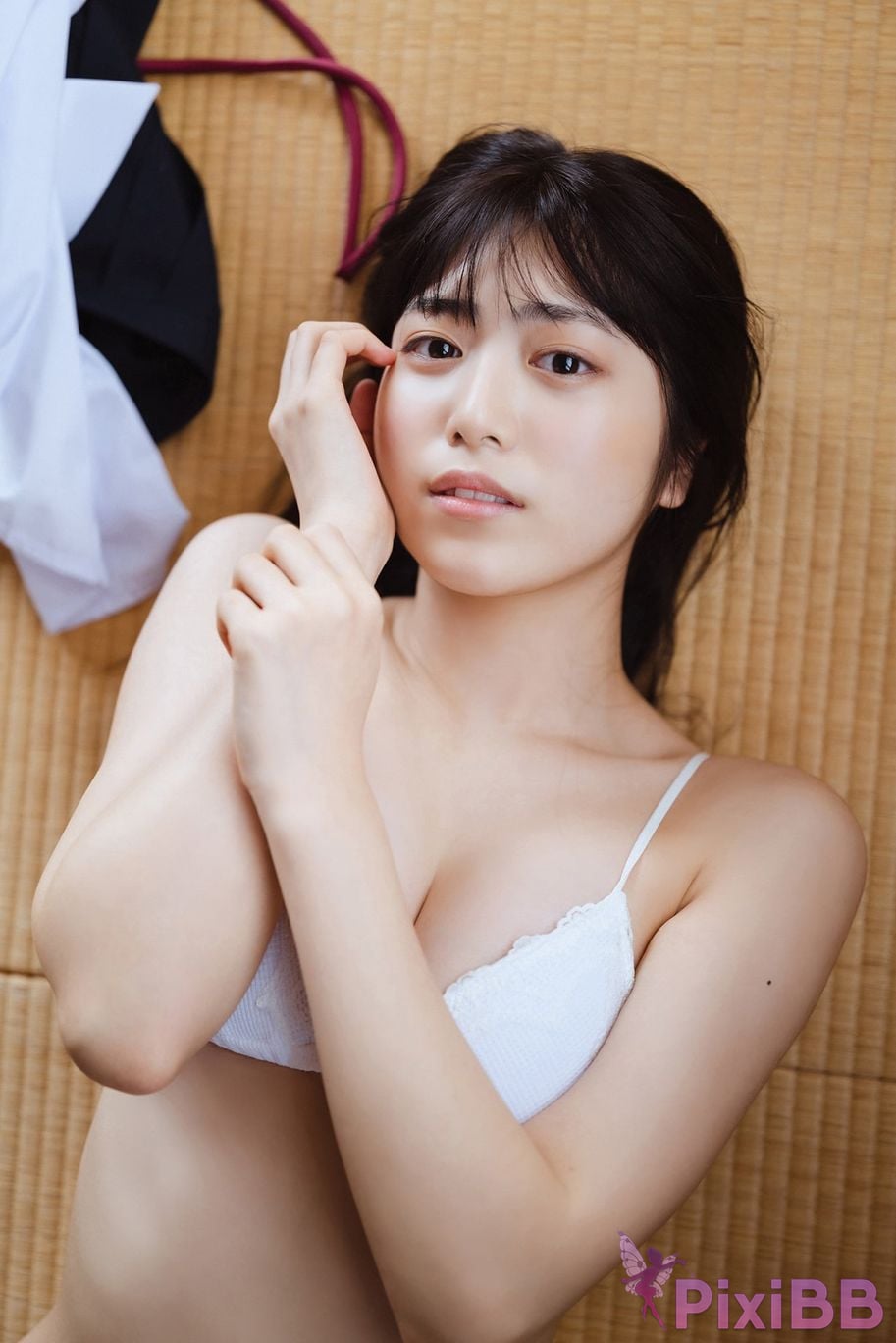 Japanese Idol Rio Yoshida Risakura Platinum FLASH digital photo book As things change like a flower PixiBB.COM 041