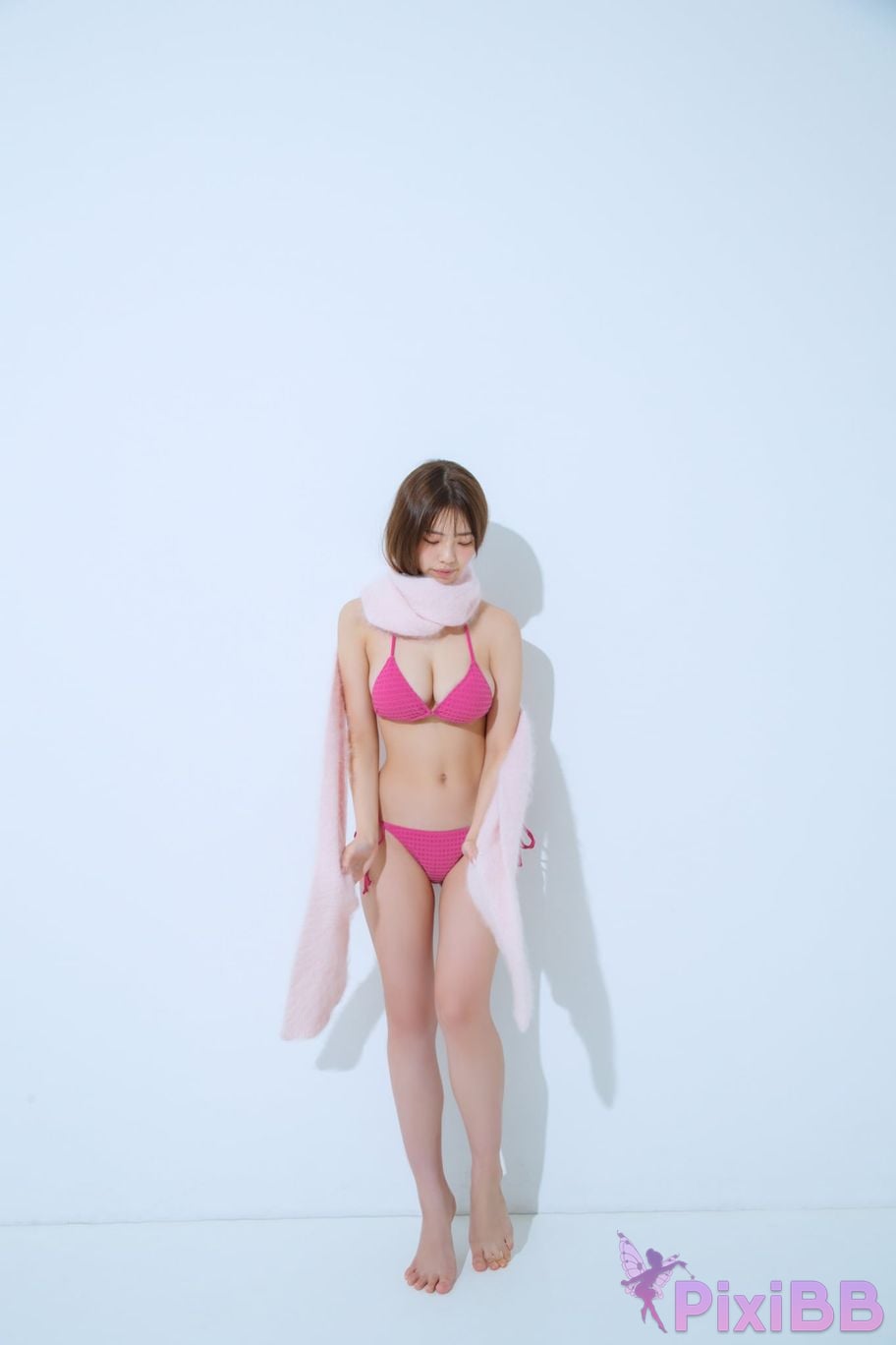 Japanese Idol Kikuchi Hina Himena FRIDAY digital photo book Spotlight vol.2 120 pages deluxe edition PixiBB.COM 033