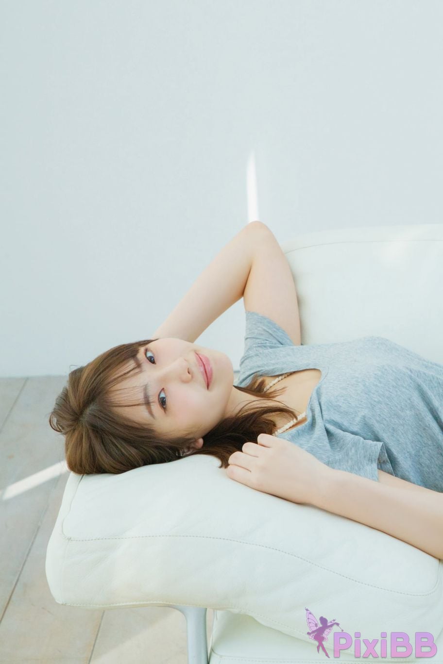Japanese Idol Kikuchi Hina Himena FRIDAY digital photo book Spotlight vol.2 120 pages deluxe edition PixiBB.COM 047