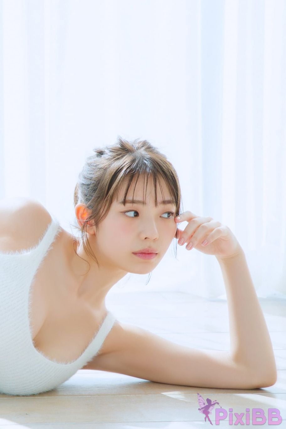 Japanese Idol Kikuchi Hina Himena FRIDAY digital photo book Spotlight vol.2 120 pages deluxe edition PixiBB.COM 084