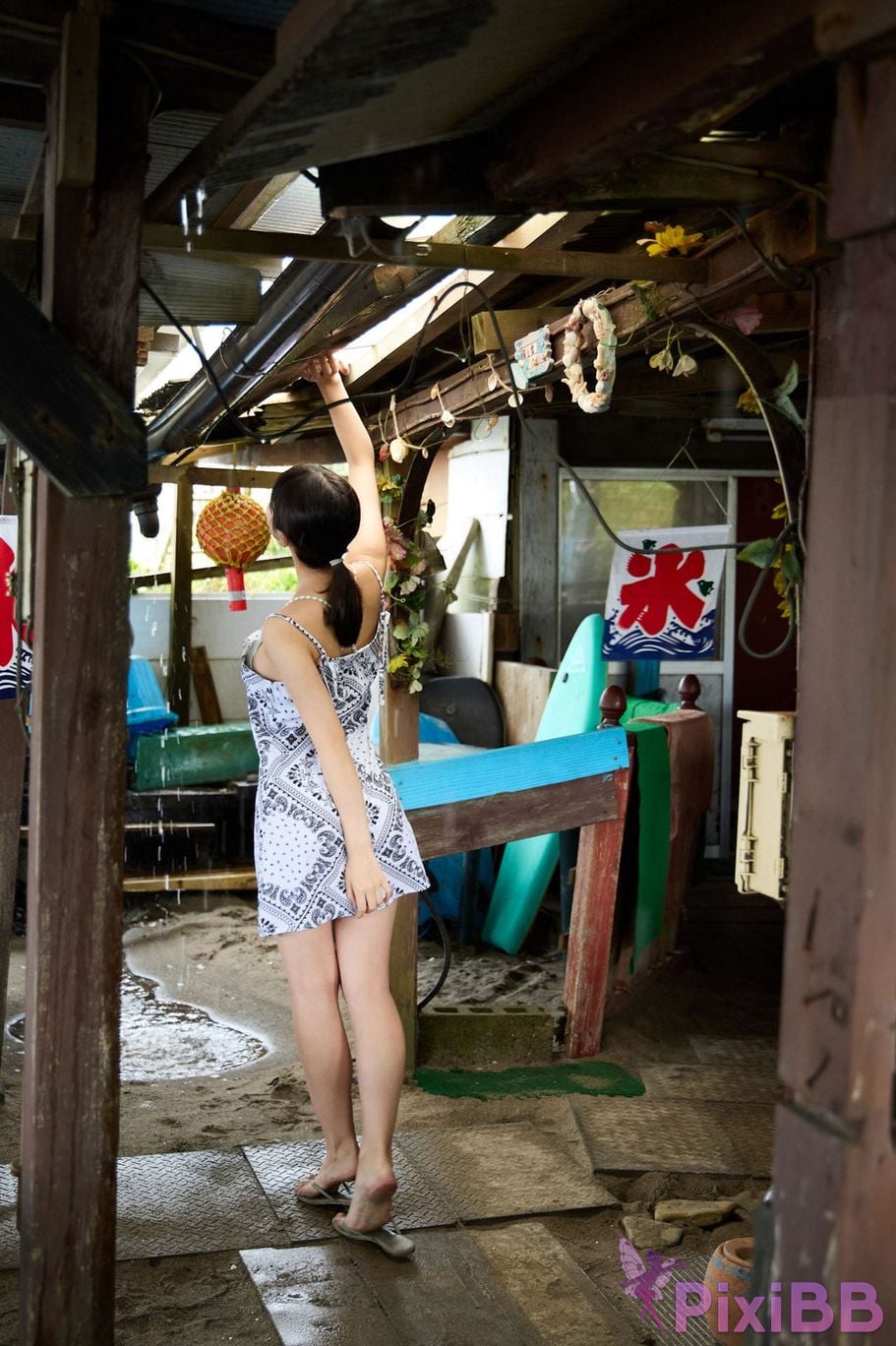 Japanese Idol Kikuchi Hina The Overwhelming Heroine vol. 2. High quality 120 pages FRIDAY digital photo book PixiBB.COM 035
