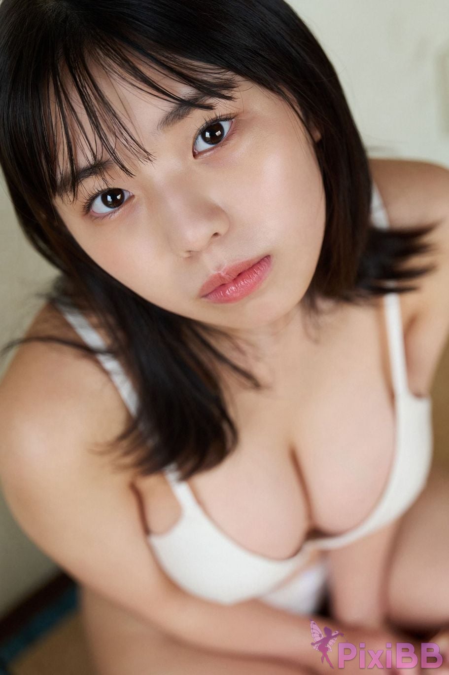 Japanese Idol Kikuchi Hina The Overwhelming Heroine vol. 2. High quality 120 pages FRIDAY digital photo book PixiBB.COM 055