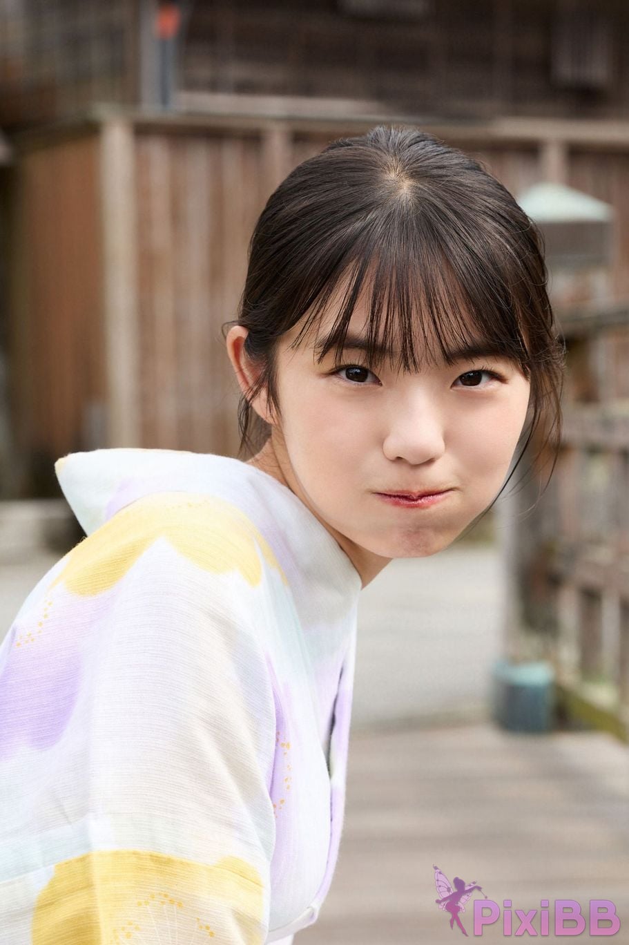 Japanese Idol Kikuchi Hina The Overwhelming Heroine vol. 2. High quality 120 pages FRIDAY digital photo book PixiBB.COM 065