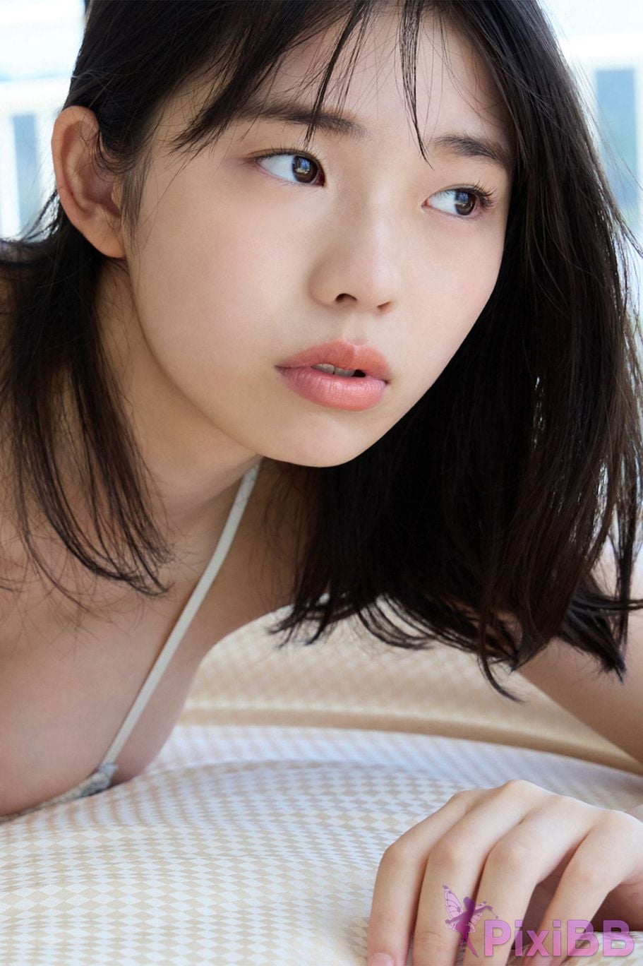Japanese Idol Kikuchi Hina The Overwhelming Heroine vol. 2. High quality 120 pages FRIDAY digital photo book PixiBB.COM 108
