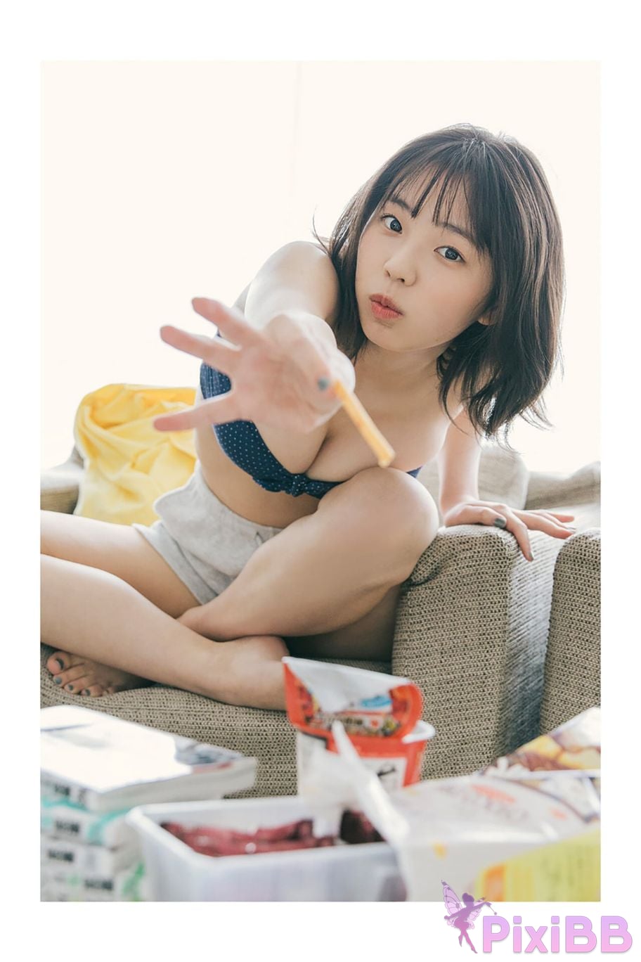 Japanese Idol Kikuchi Hina Platinum FLASH Digital Photo Book Princess in Love with Fiction PixiBB.COM 013