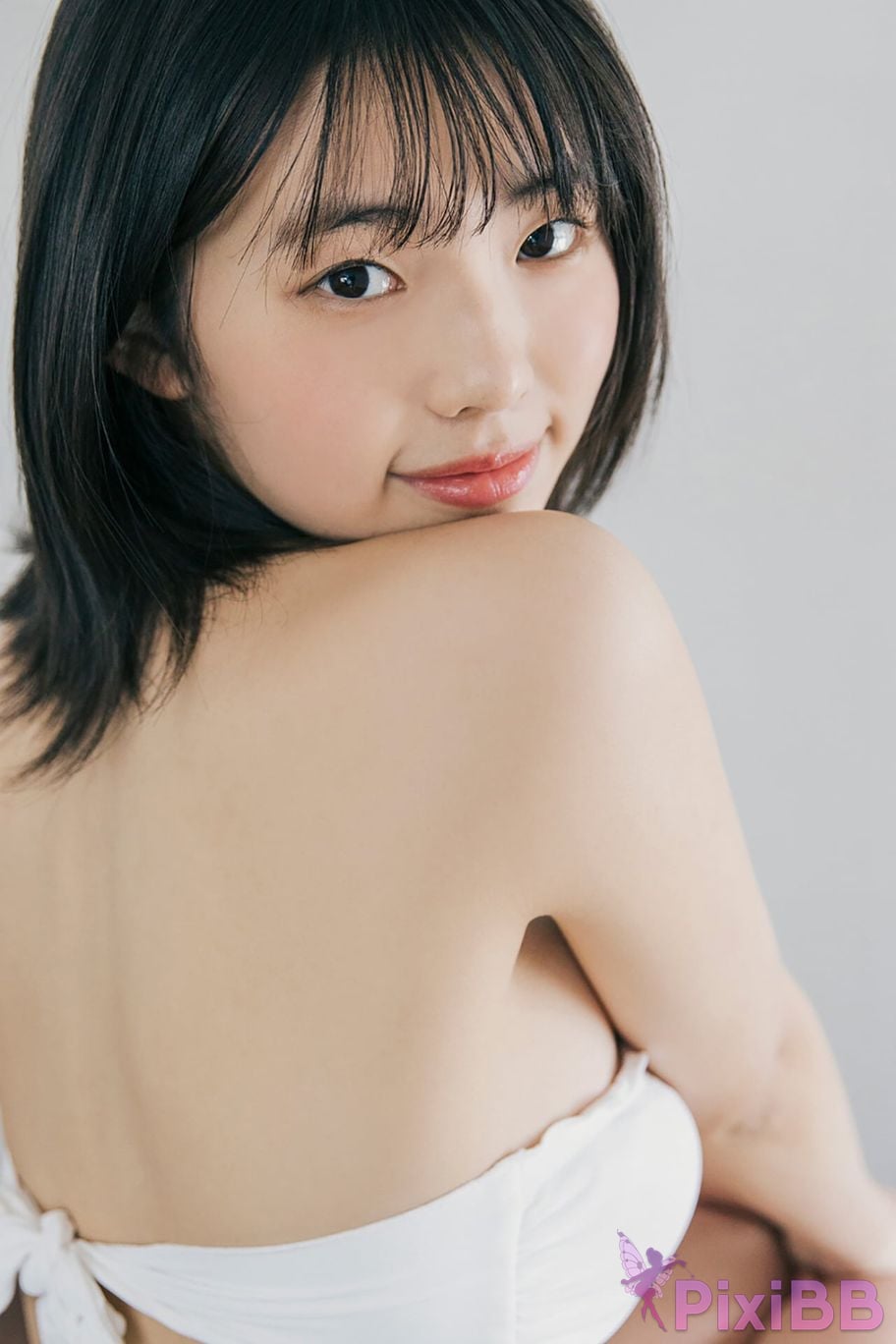 Japanese Idol Kikuchi Hina Platinum FLASH Digital Photo Book Princess in Love with Fiction PixiBB.COM 050
