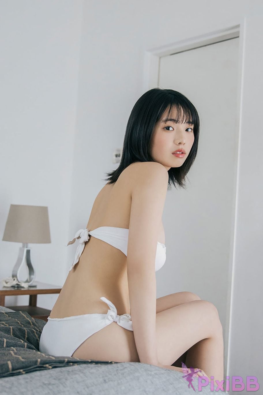 Japanese Idol Kikuchi Hina Platinum FLASH Digital Photo Book Princess in Love with Fiction PixiBB.COM 054