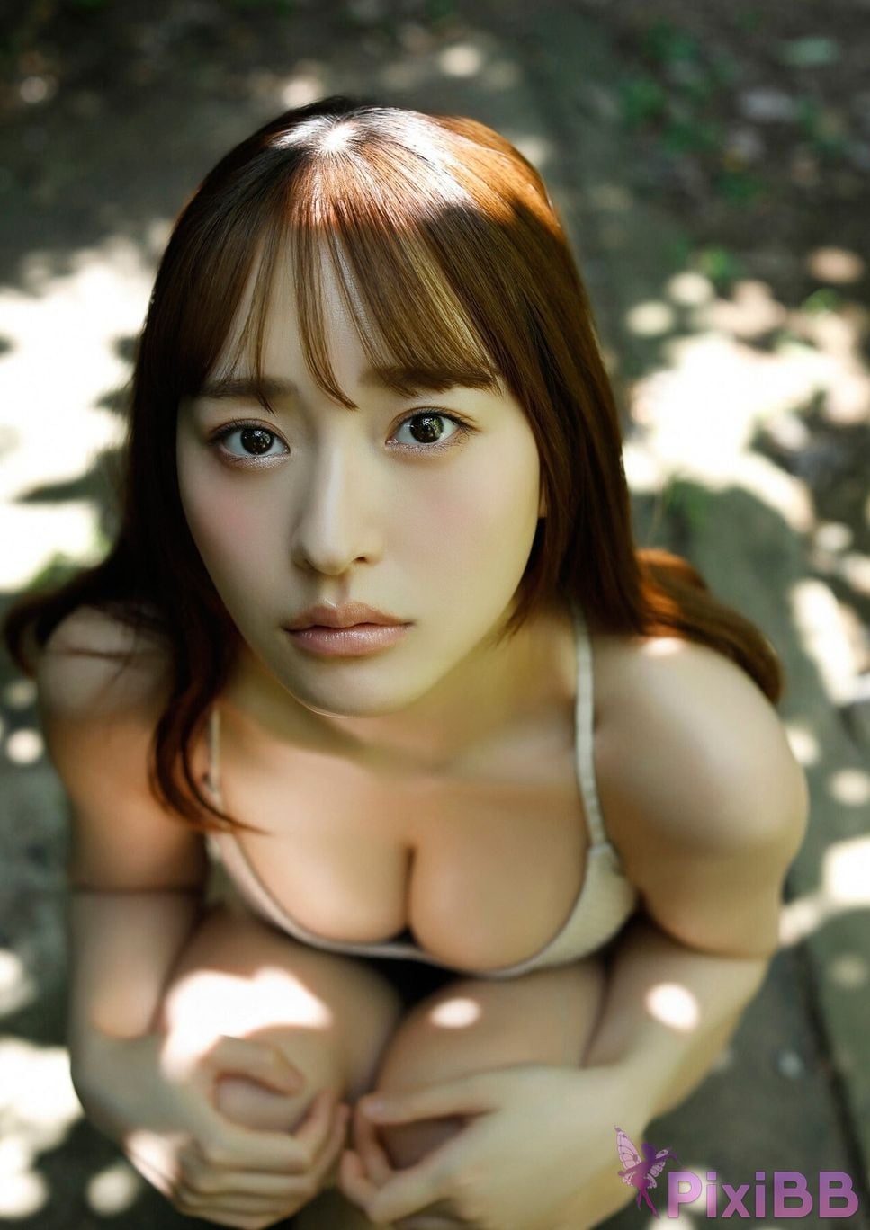 Japanese Idol Kanami Takasaki Hug me in the sleeping forest BOMB digital photo book PixiBB.COM 022