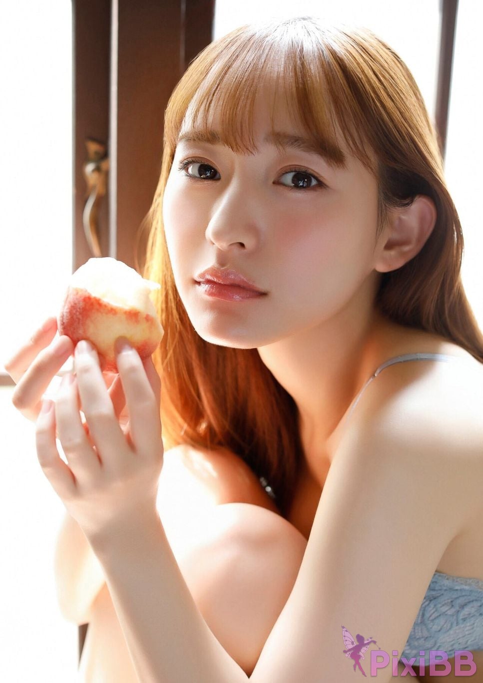 Japanese Idol Kanami Takasaki Hug me in the sleeping forest BOMB digital photo book PixiBB.COM 053
