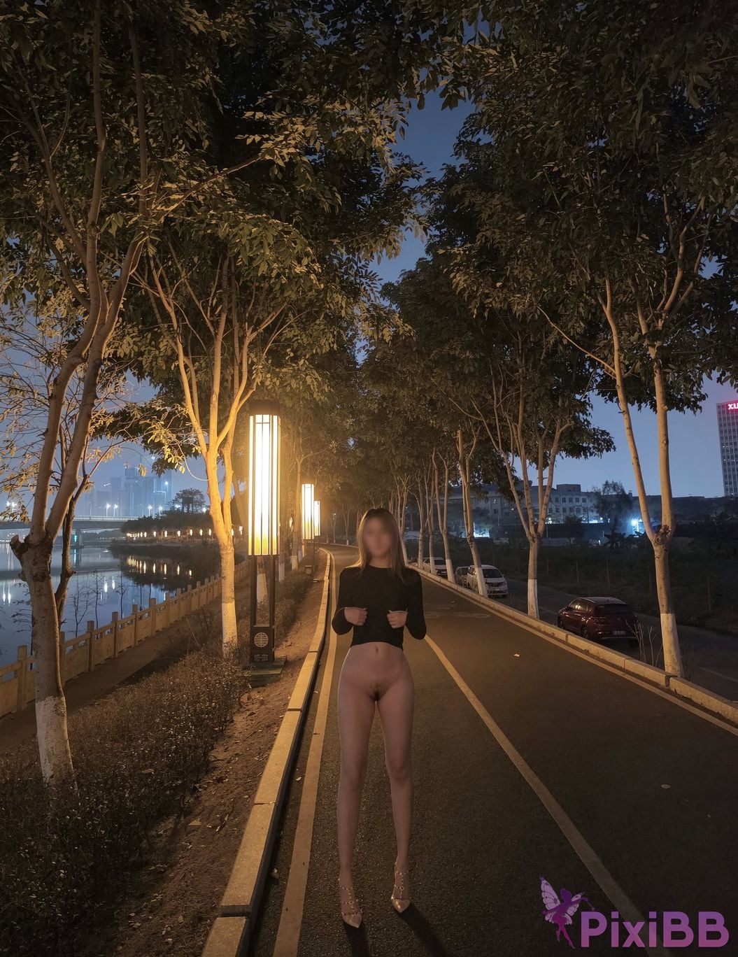 OtherXXX Tatatheslut Long legged Welfare Ji exposed her outdoors PixiBB.COM 021