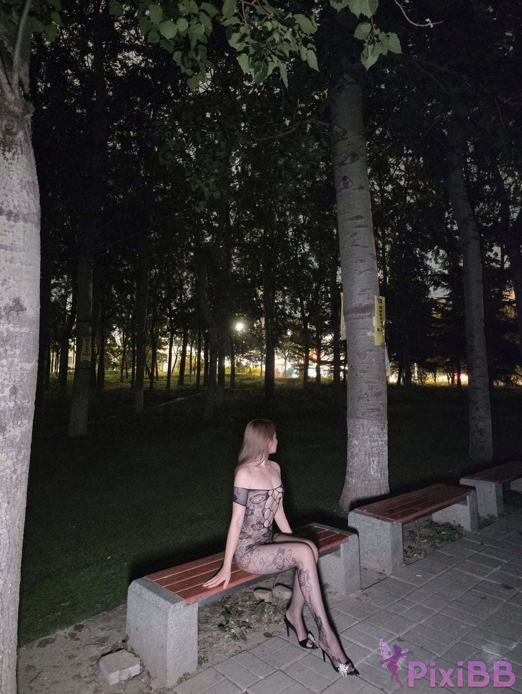 OtherXXX Tatatheslut Long legged Welfare Ji exposed her outdoors PixiBB.COM 042