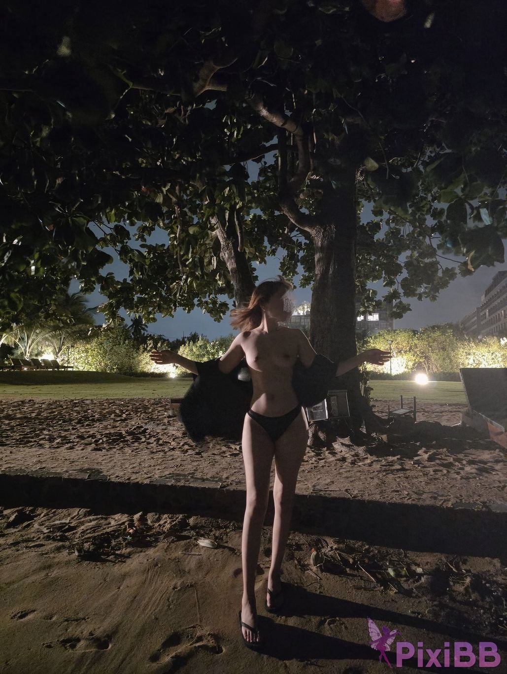 OtherXXX Tatatheslut Long legged Welfare Ji exposed her outdoors PixiBB.COM 069