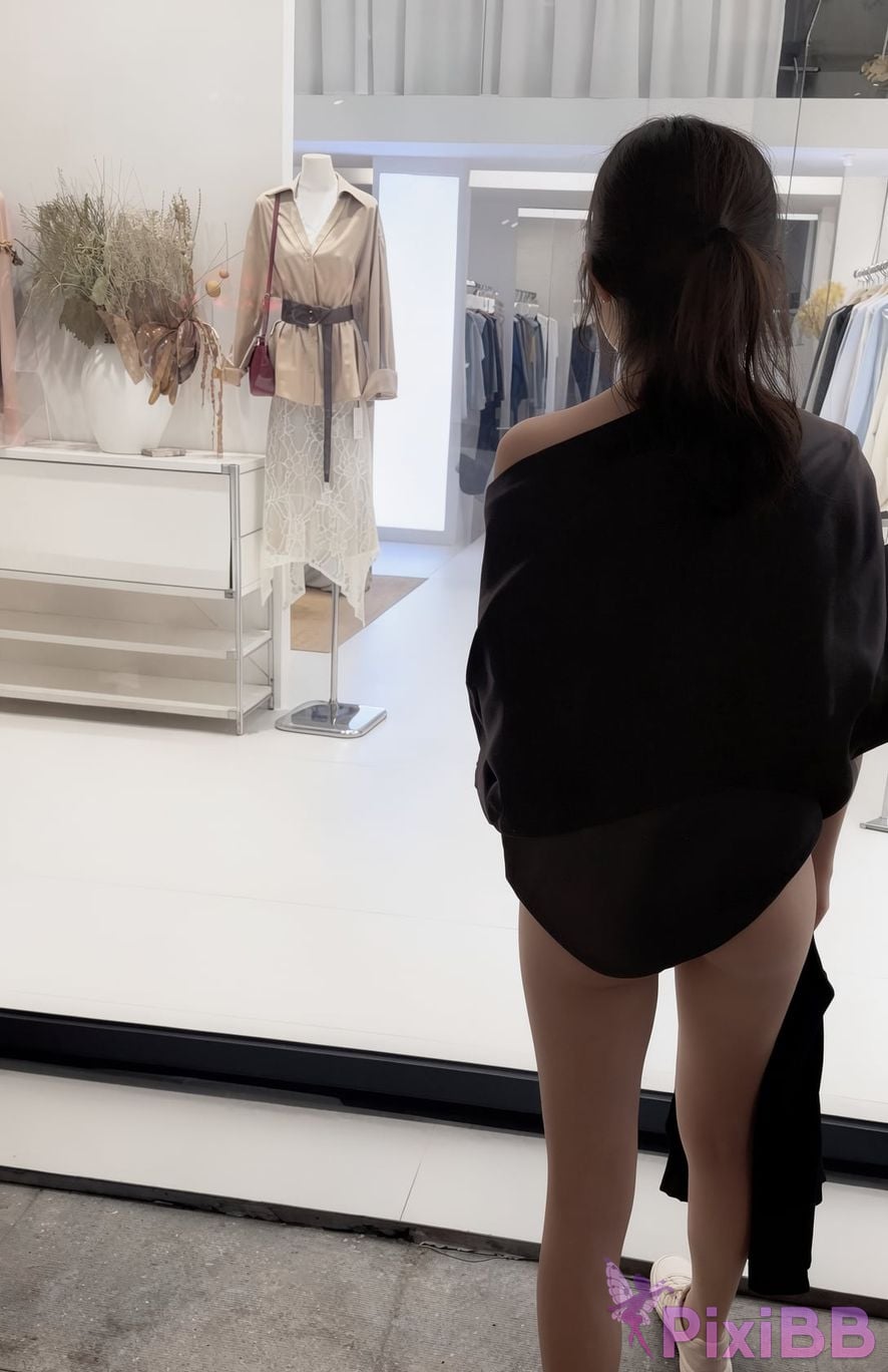 OtherXXX Nancyyzp Top contrast long legged welfare girl exposed outdoors PixiBB.COM 005