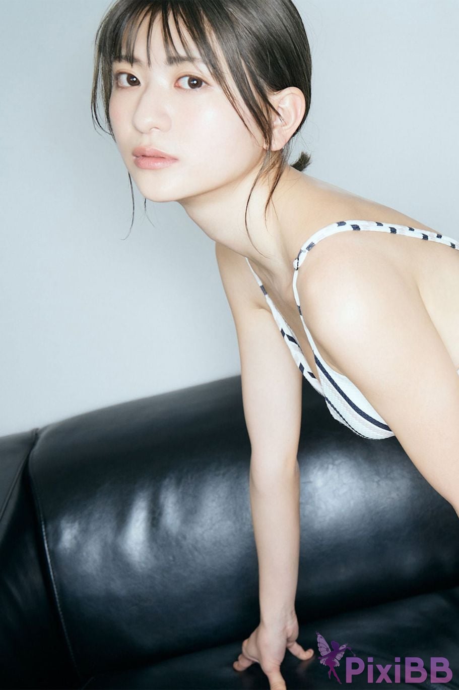 Japanese Idol Minami Yamada FRIDAY digital photo book Because Im an adult now 100 Definitive page edition PixiBB.COM 012