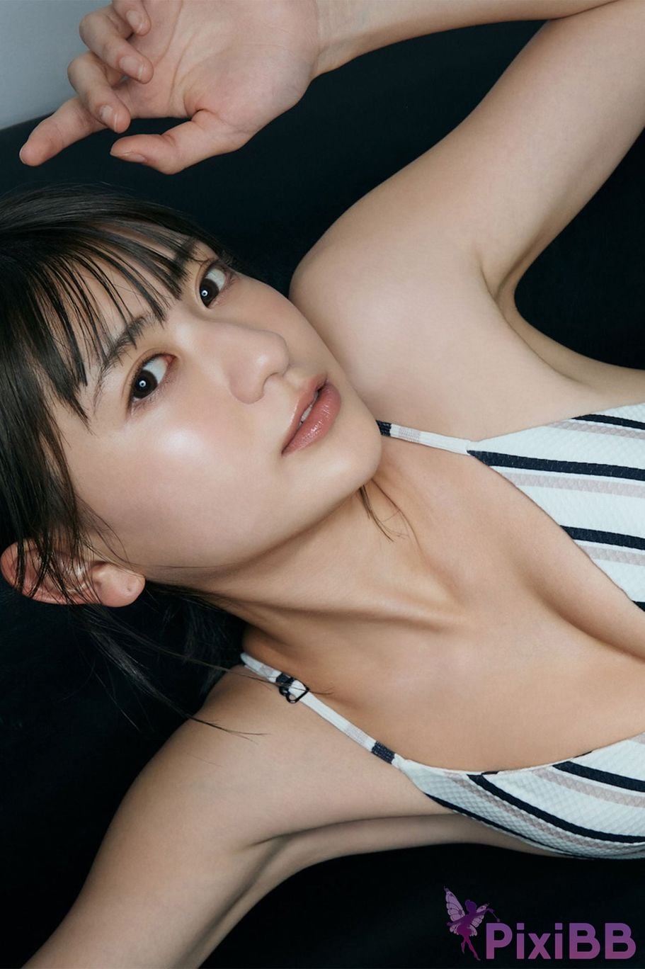 Japanese Idol Minami Yamada FRIDAY digital photo book Because Im an adult now 100 Definitive page edition PixiBB.COM 020