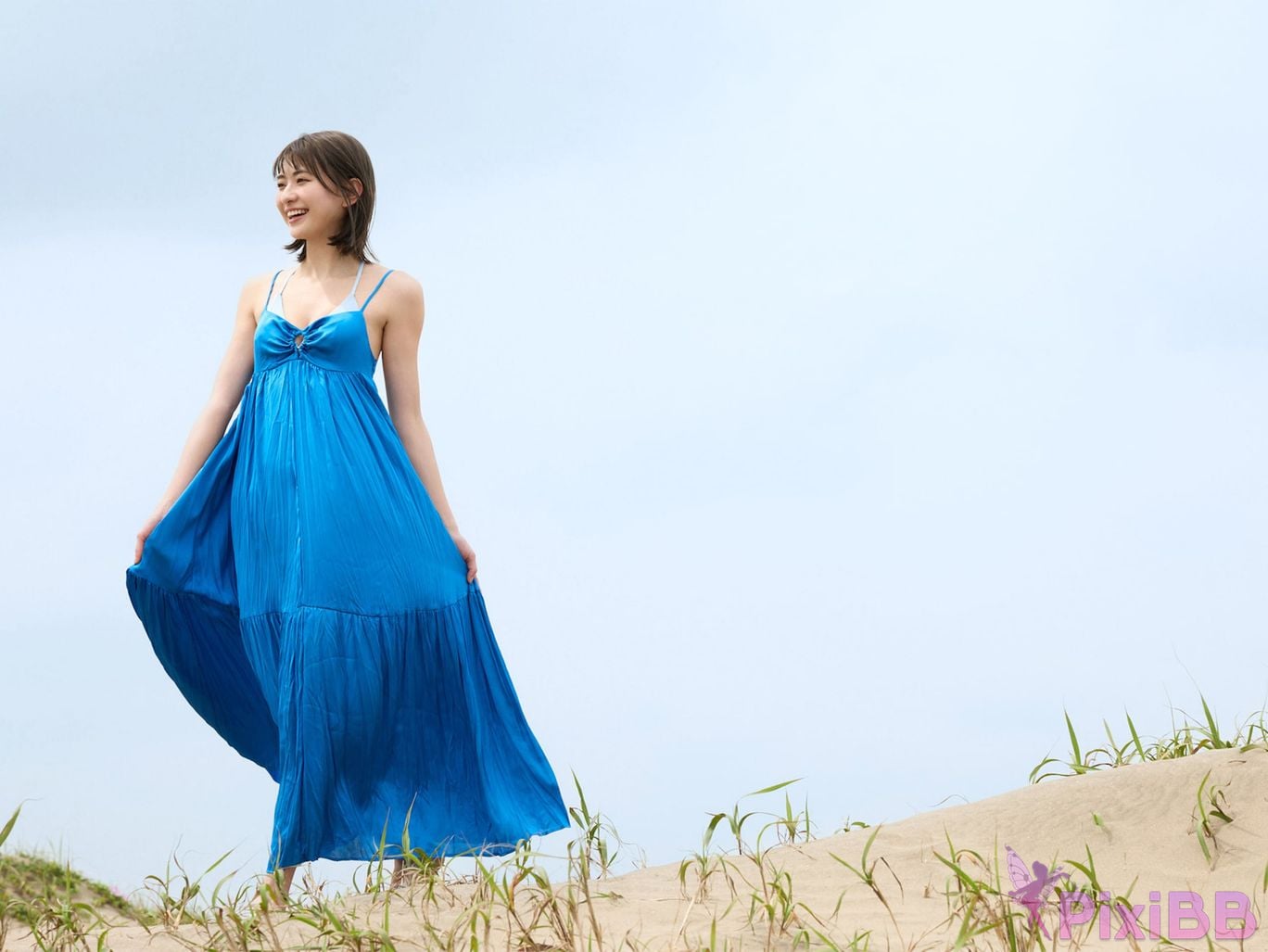 Japanese Idol Minami Yamada FRIDAY digital photo book Because Im an adult now 100 Definitive page edition PixiBB.COM 021