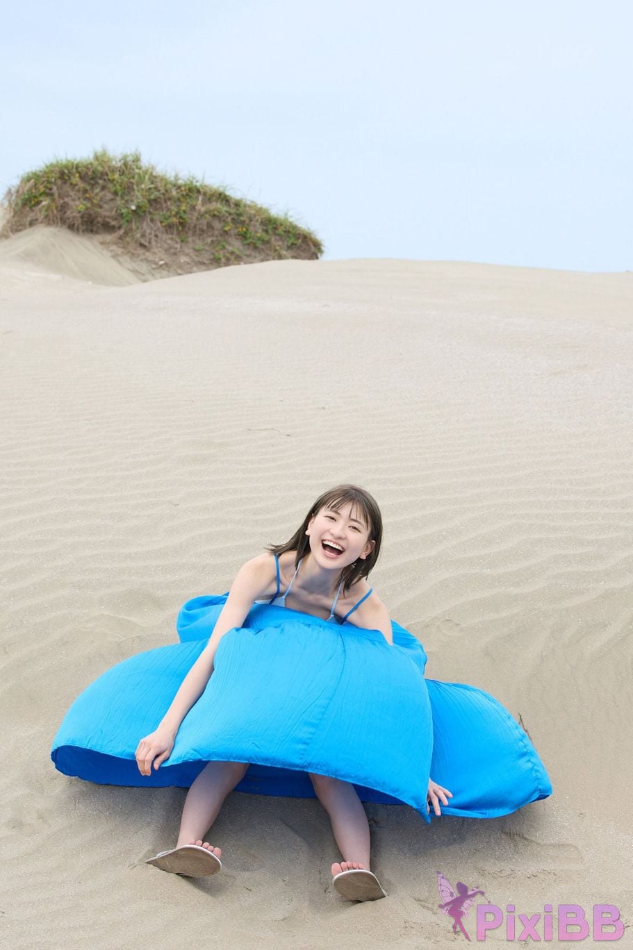 Japanese Idol Minami Yamada FRIDAY digital photo book Because Im an adult now 100 Definitive page edition PixiBB.COM 027