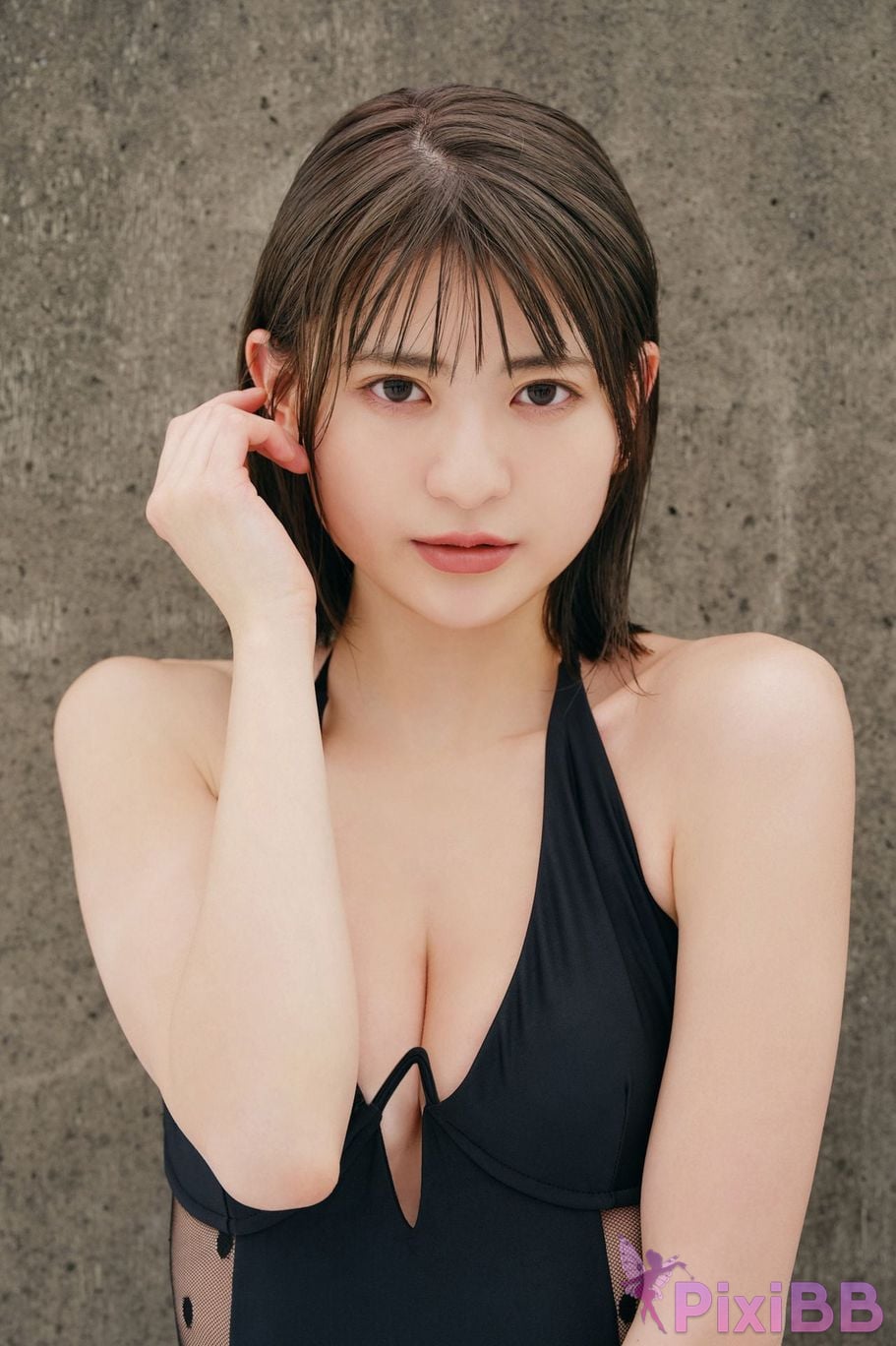 Japanese Idol Minami Yamada FRIDAY digital photo book Because Im an adult now 100 Definitive page edition PixiBB.COM 041
