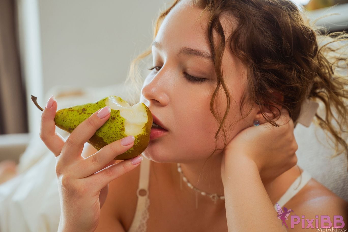 MetArt Sofia Venko Juicy Snack Part01 0011 PixiBB.COM 8374820862