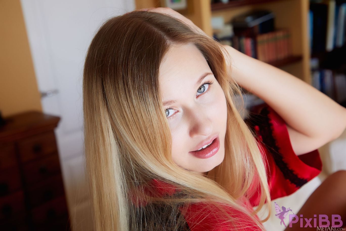 MetArt Stella Cardo Lacy Lounge Part01 0014 PixiBB.COM 8554157821
