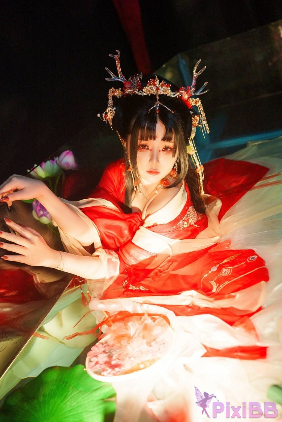Cosplayer Luoluo Raku chi long ji PixiBB.COM 059