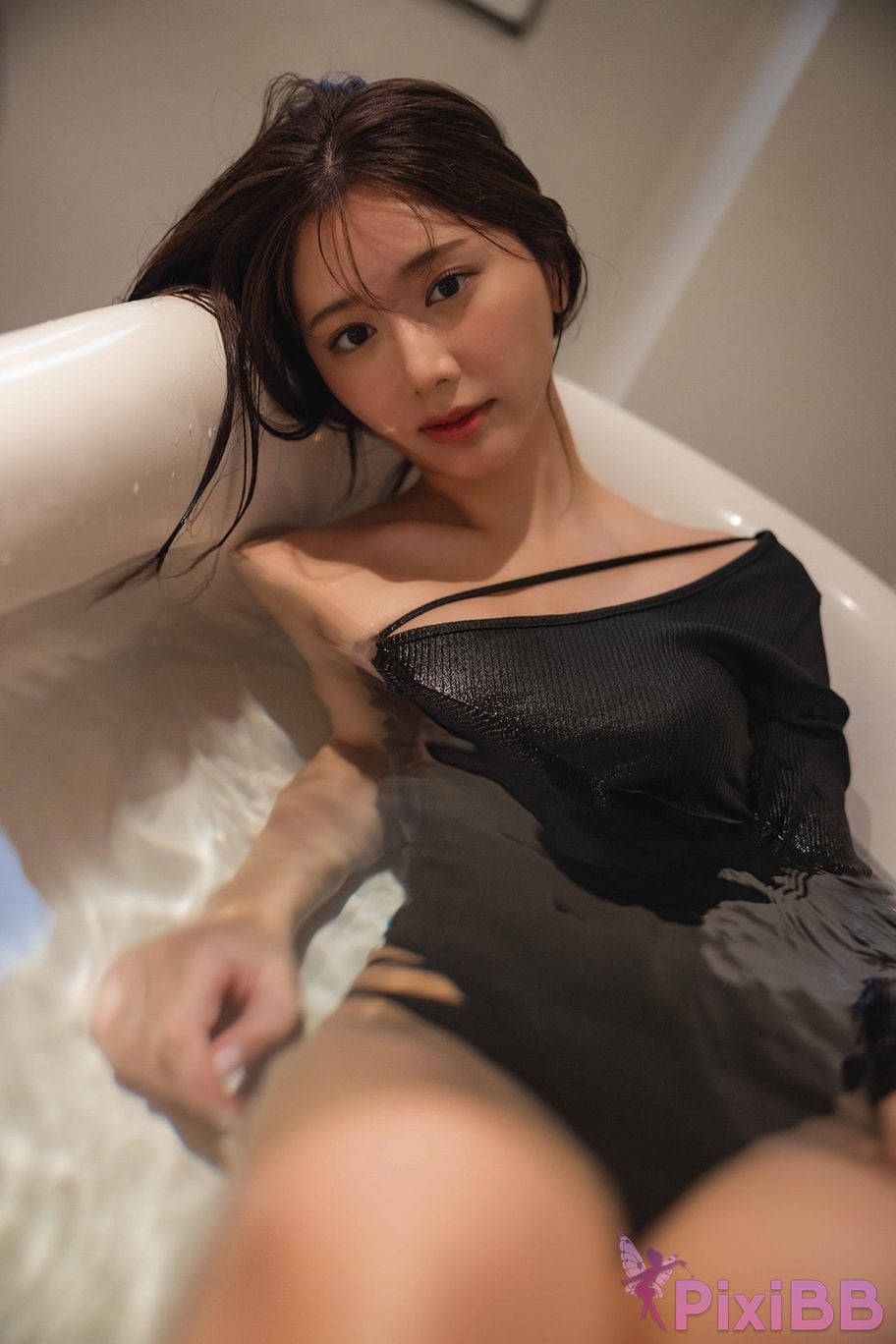 Japanese Idol Saito Yasuyo Asa Gei Photo Collection BIJIN PixiBB.COM 081