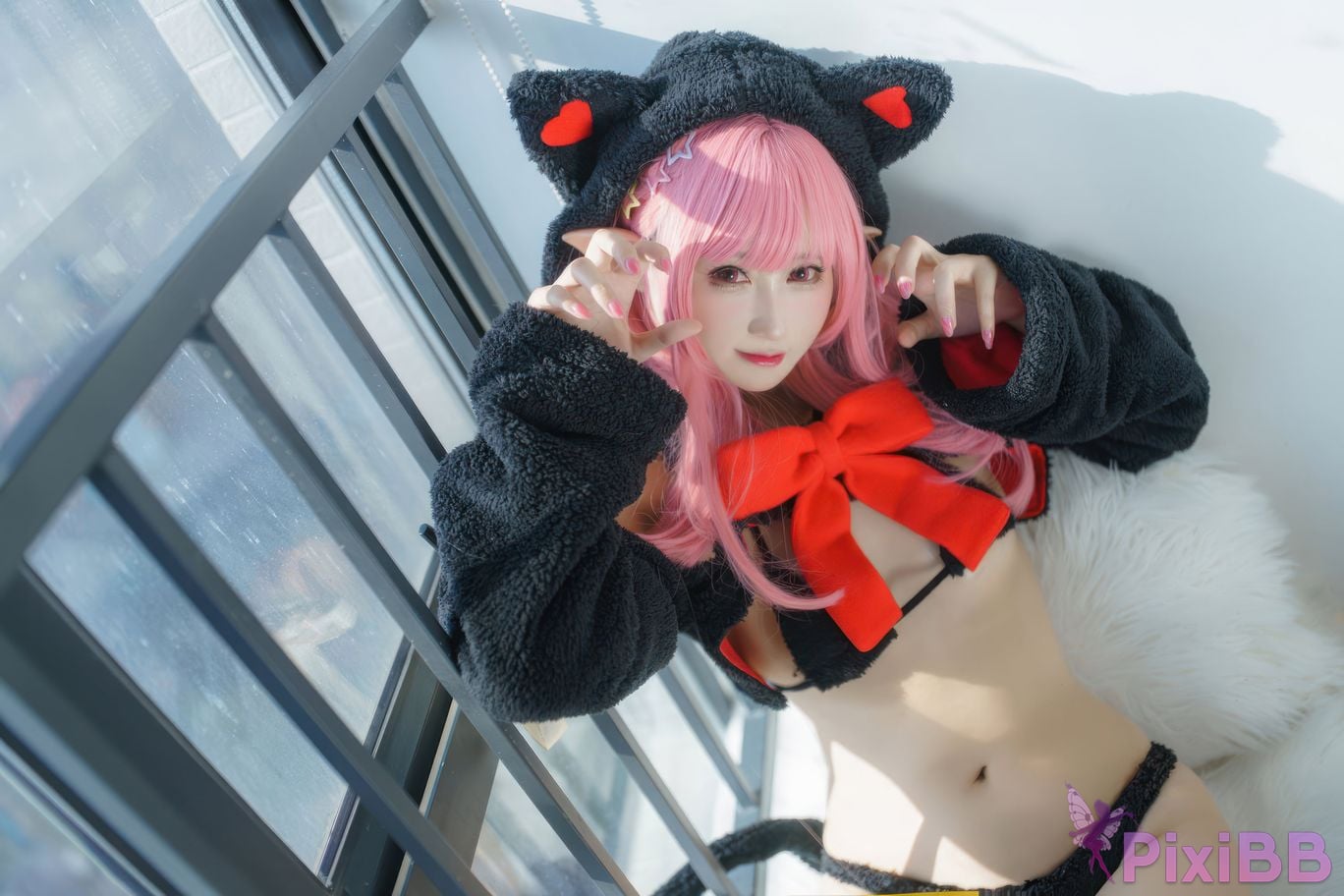 Cosplayer Mimi Hanyu gift cat PixiBB.COM 025