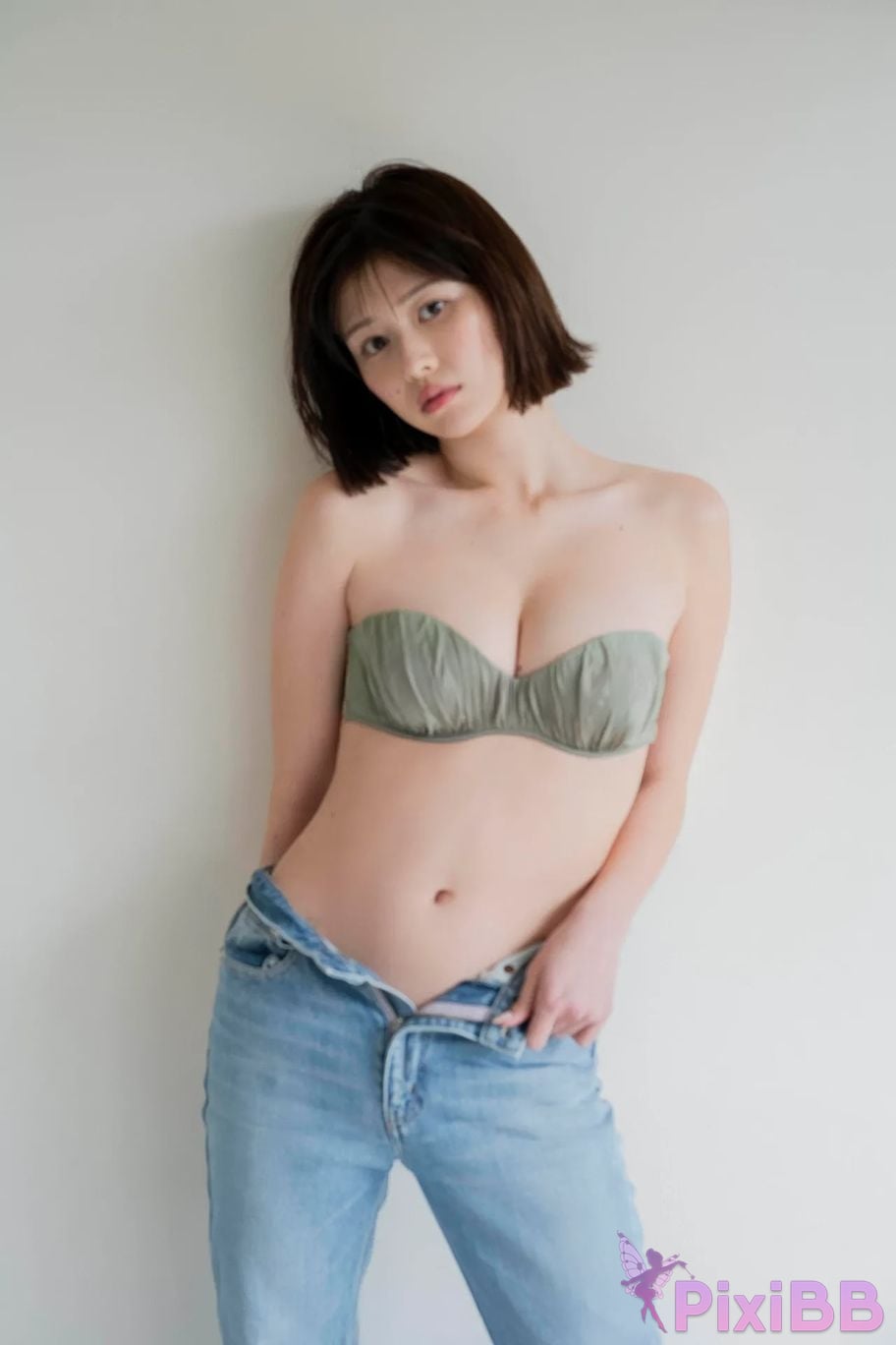 Japanese Idol Yuzuha Saeki monthly girl 047 Completely unpublished 100 cut and movie PixiBB.COM 042