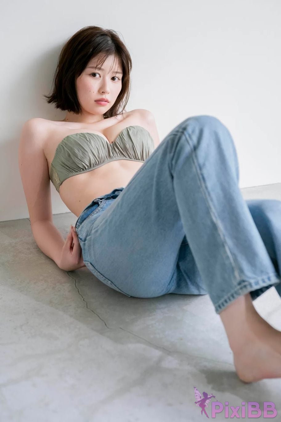 Japanese Idol Yuzuha Saeki monthly girl 047 Completely unpublished 100 cut and movie PixiBB.COM 048