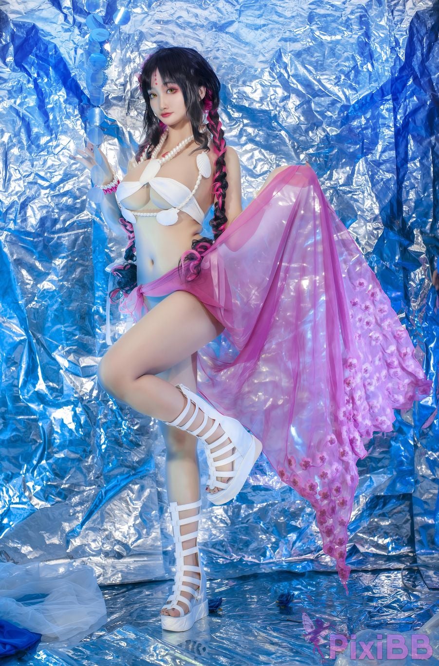 Cosplayer Luo Li LoLiSAMA Sesshoin swimsuit PixiBB.COM 005