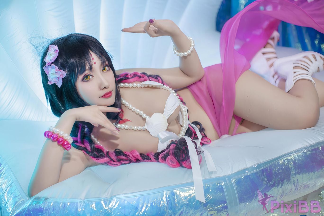 Cosplayer Luo Li LoLiSAMA Sesshoin swimsuit PixiBB.COM 010