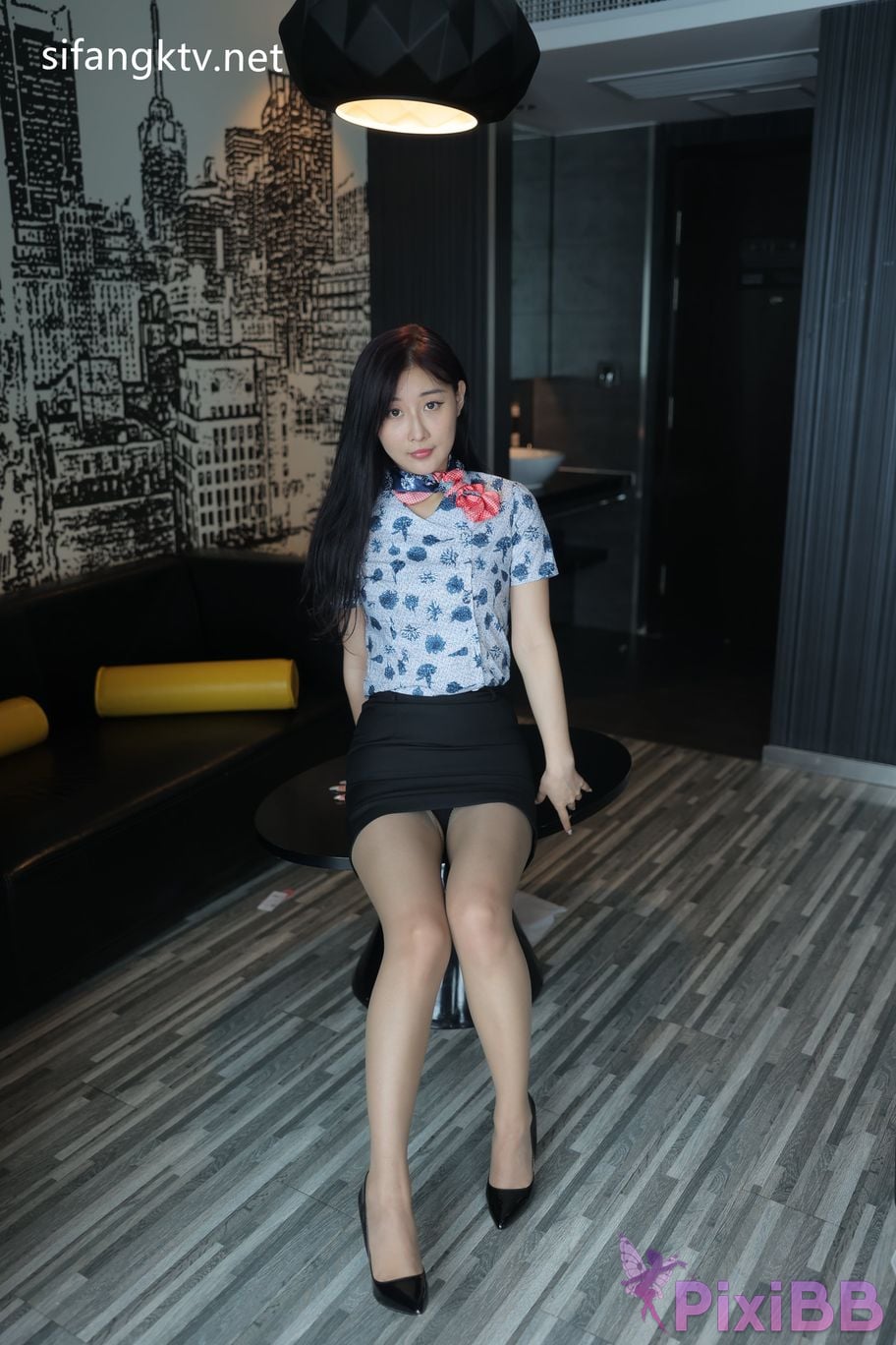 XR Uncensored Gu Chuchu Maily R18 XIUREN model New goddess Multiple sets of uniforms are full temptation PixiBB.COM 1113