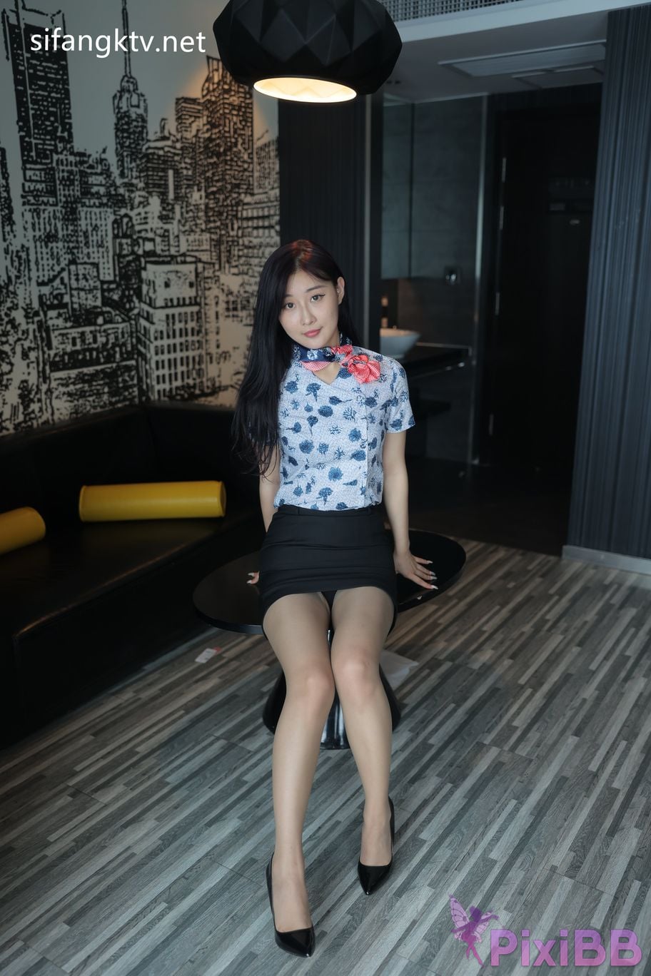 XR Uncensored Gu Chuchu Maily R18 XIUREN model New goddess Multiple sets of uniforms are full temptation PixiBB.COM 1224