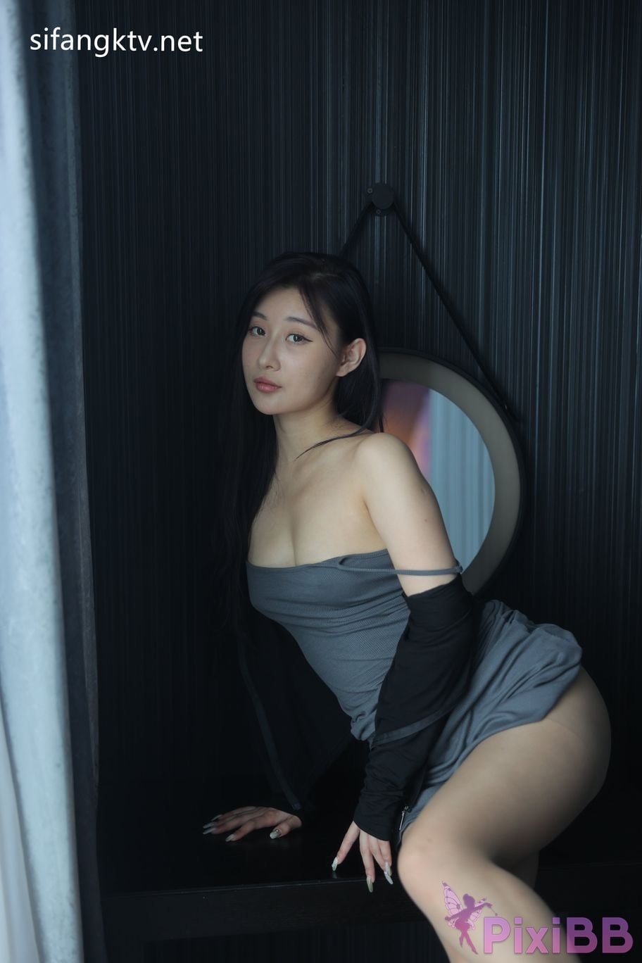 XR Uncensored Gu Chuchu Maily R18 XIUREN model New goddess Multiple sets of uniforms are full temptation PixiBB.COM 151
