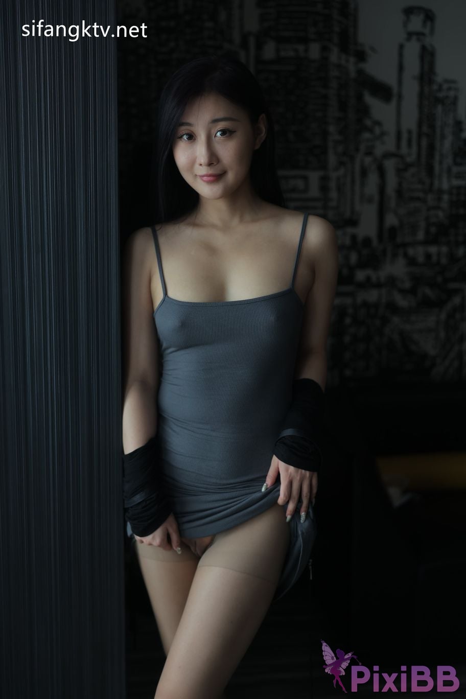 XR Uncensored Gu Chuchu Maily R18 XIUREN model New goddess Multiple sets of uniforms are full temptation PixiBB.COM 2392