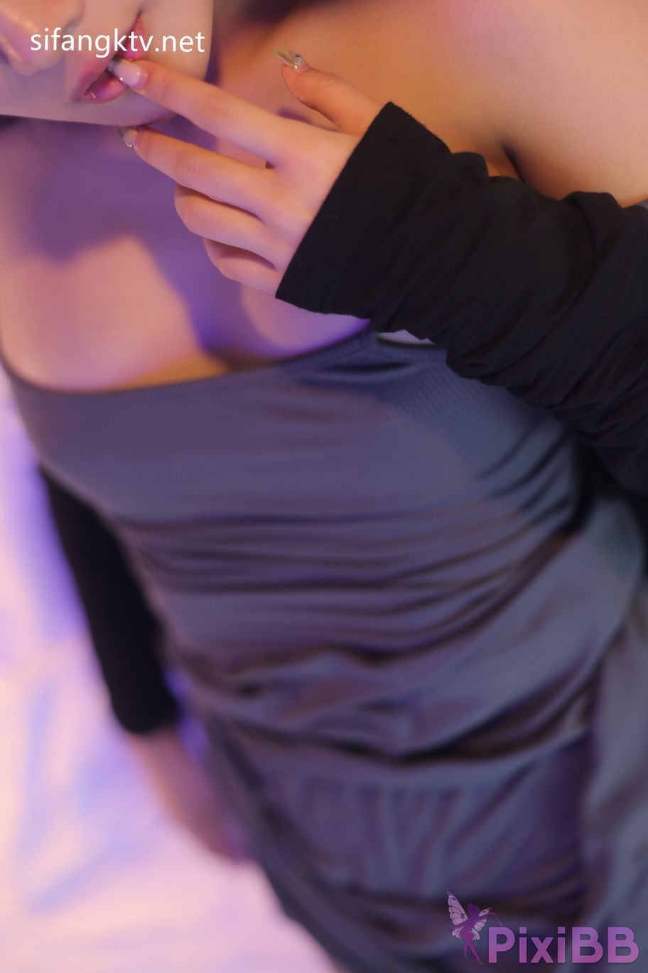 XR Uncensored Gu Chuchu Maily R18 XIUREN model New goddess Multiple sets of uniforms are full temptation PixiBB.COM 606