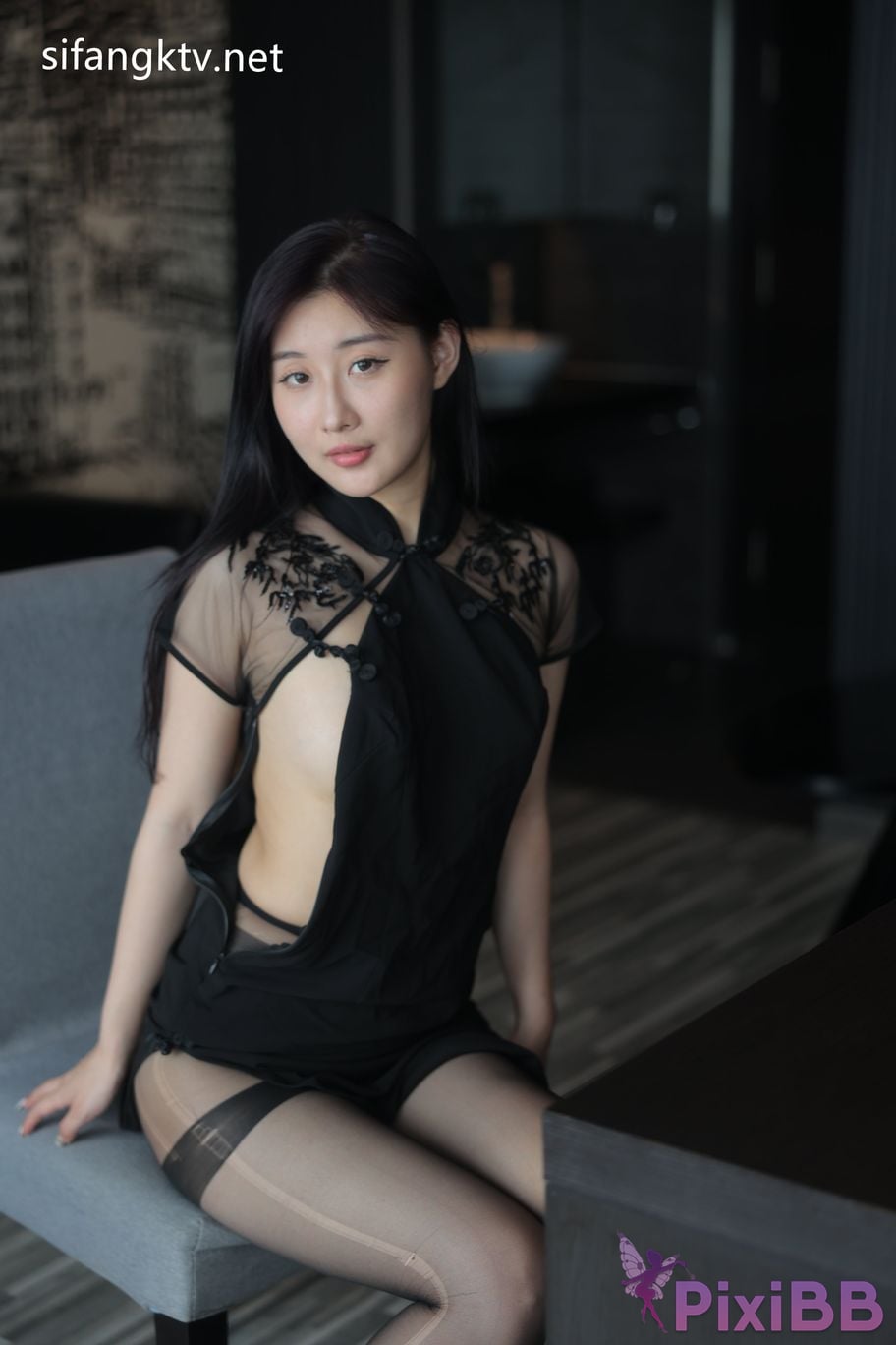 XR Uncensored Gu Chuchu Maily R18 XIUREN model New goddess Multiple sets of uniforms are full temptation PixiBB.COM 911