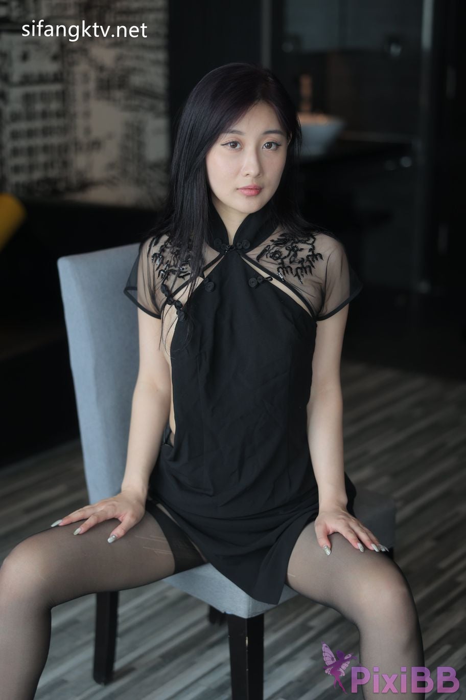 XR Uncensored Gu Chuchu Maily R18 XIUREN model New goddess Multiple sets of uniforms are full temptation PixiBB.COM 938