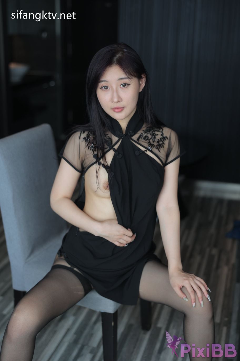 XR Uncensored Gu Chuchu Maily R18 XIUREN model New goddess Multiple sets of uniforms are full temptation PixiBB.COM 941