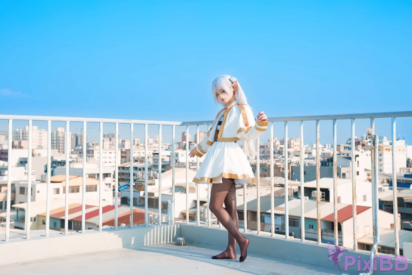 Cosplayer Irisuare Airi Frieren PixiBB.COM 004