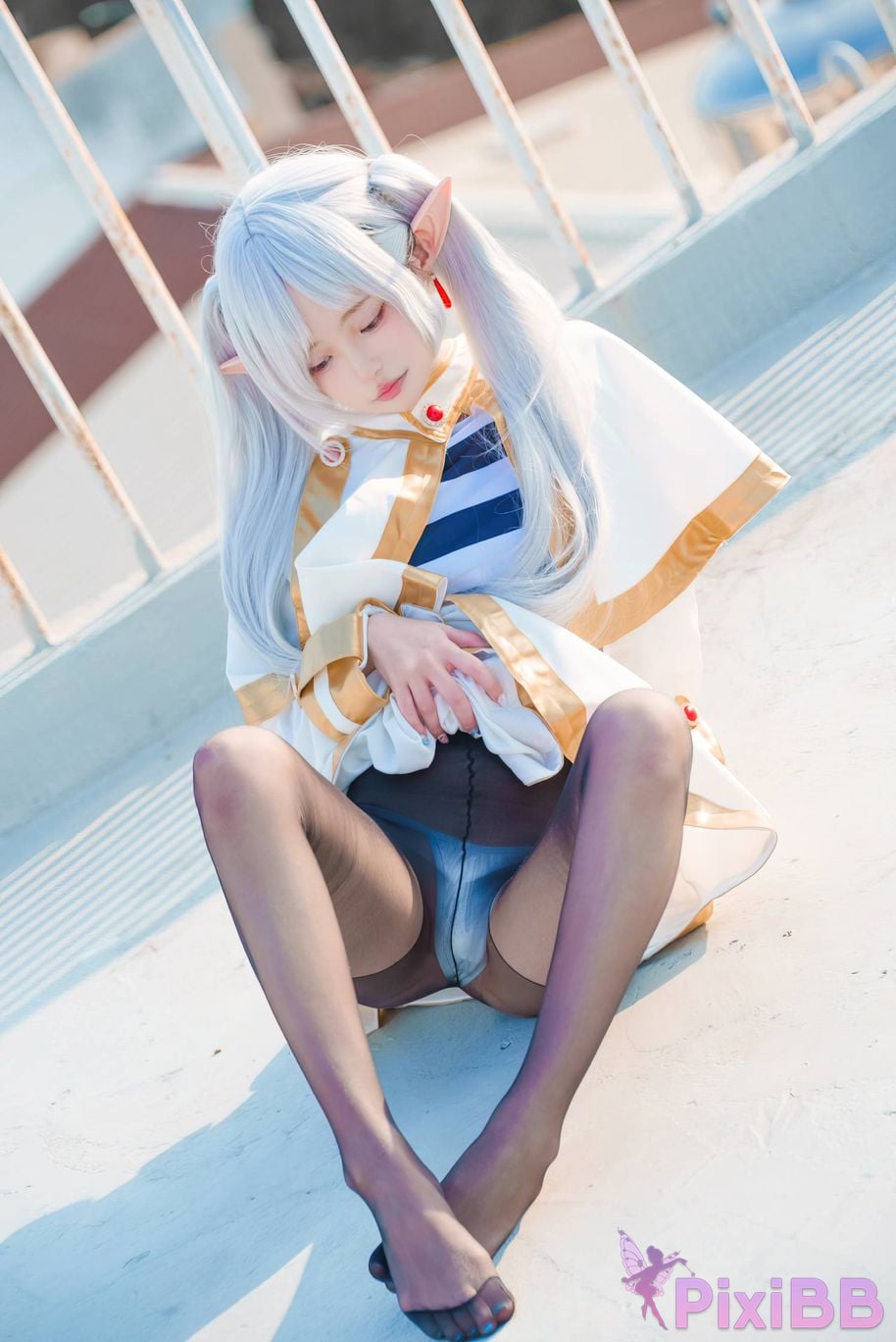 Cosplayer Irisuare Airi Frieren PixiBB.COM 016