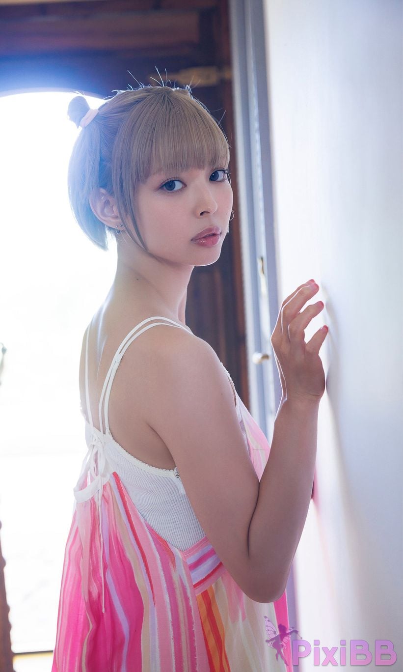 Japanese Idol Moga Mogami weekly play plus Other cut collection reMOGA prologue PHOTO BOOK PixiBB.COM 024