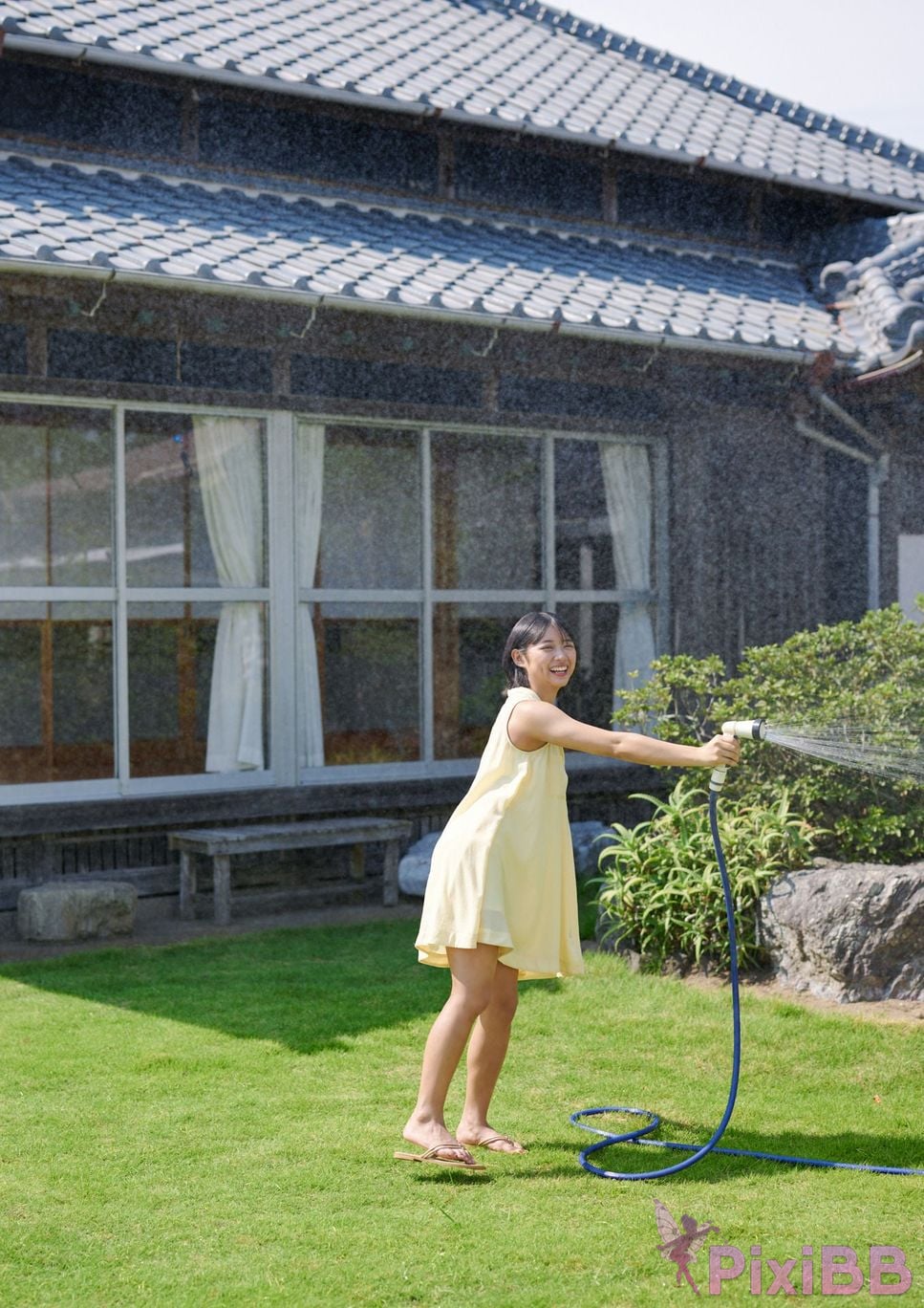 Japanese Idol Miku Kuwajima Kuwashima Sea and Sky last summer bikini DOLCE digital photo book PixiBB.COM 021