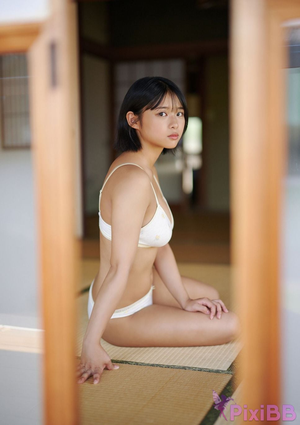 Japanese Idol Miku Kuwajima Kuwashima Sea and Sky last summer bikini DOLCE digital photo book PixiBB.COM 030