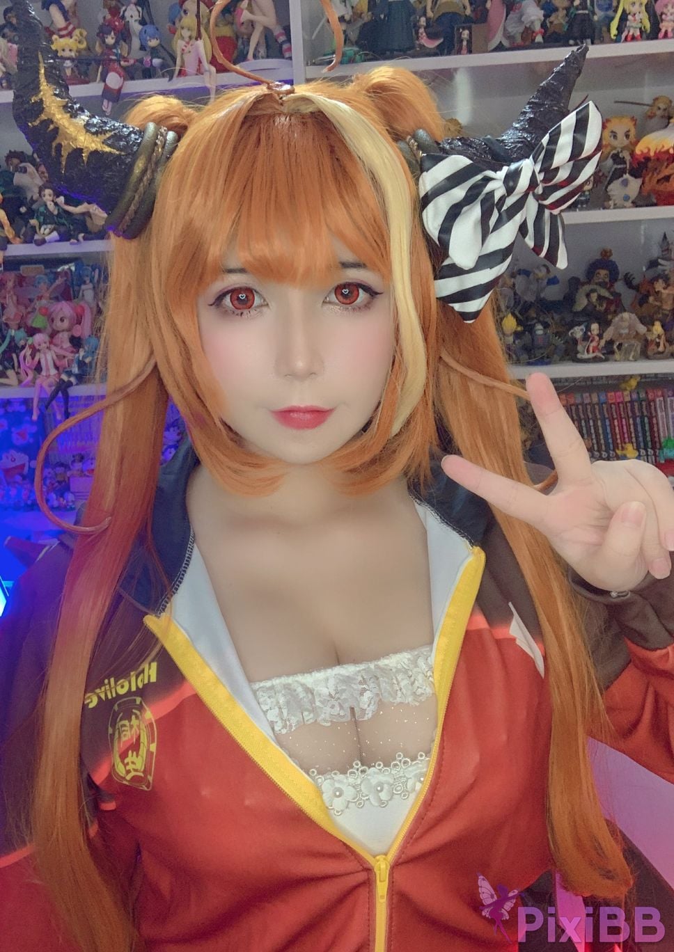 Uy Uy Kiryu Coco PixiBB.COM 19