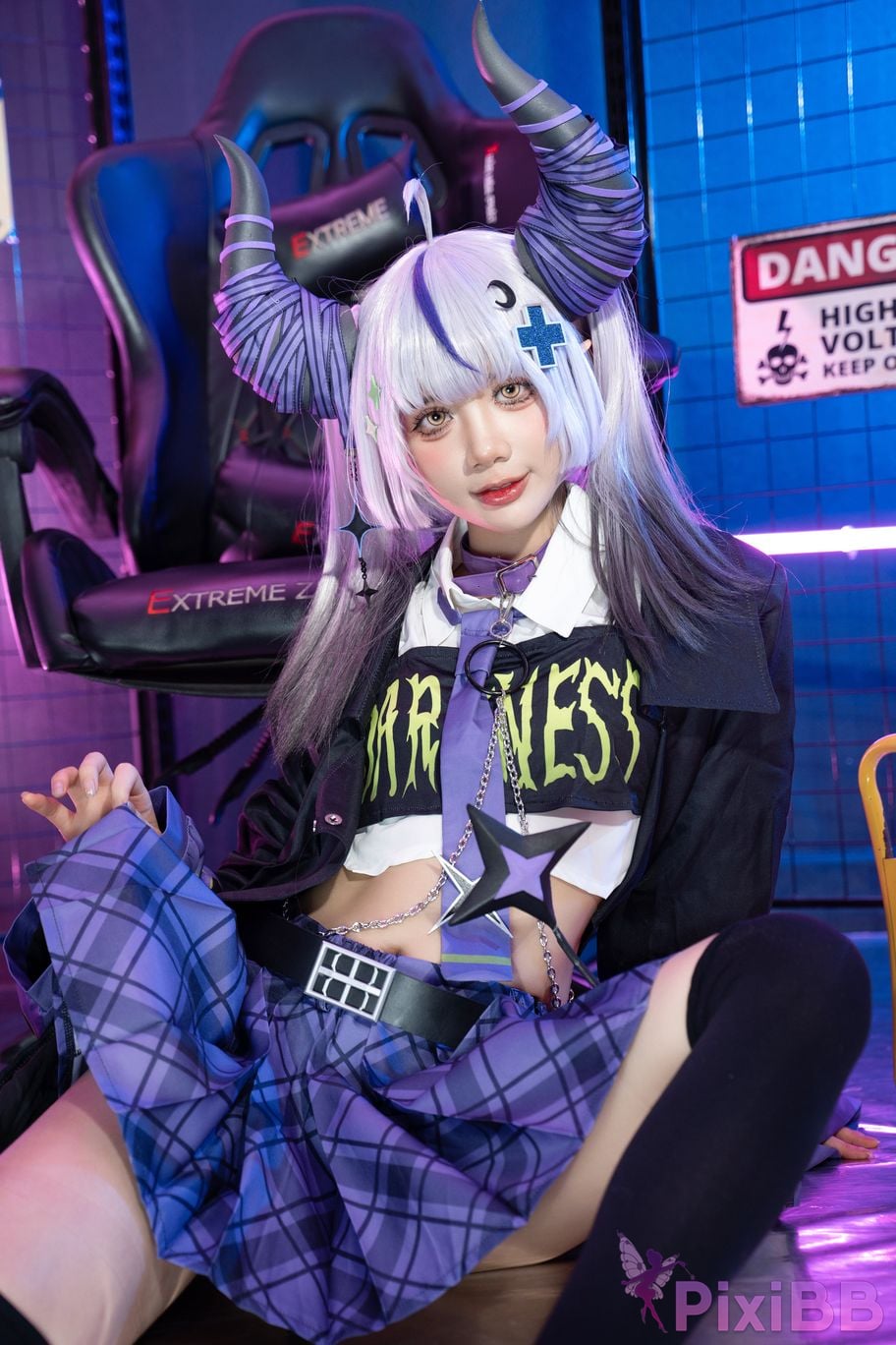 Cosplayer PoppaChan Laplus Darkness Hololive PixiBB.COM 001