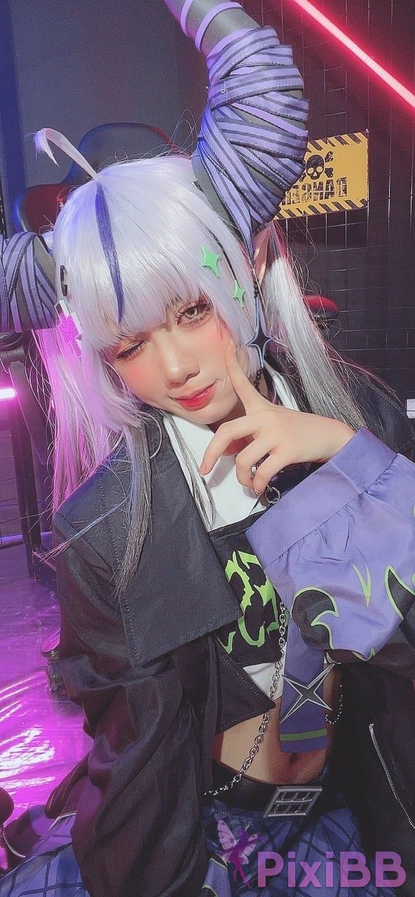 Cosplayer PoppaChan Laplus Darkness Hololive PixiBB.COM 050