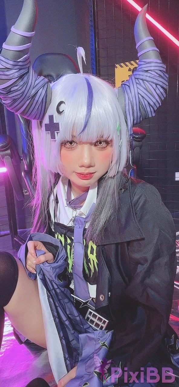 Cosplayer PoppaChan Laplus Darkness Hololive PixiBB.COM 053