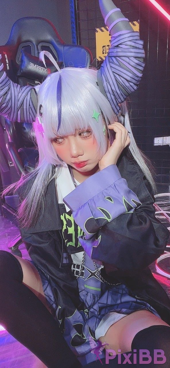 Cosplayer PoppaChan Laplus Darkness Hololive PixiBB.COM 073