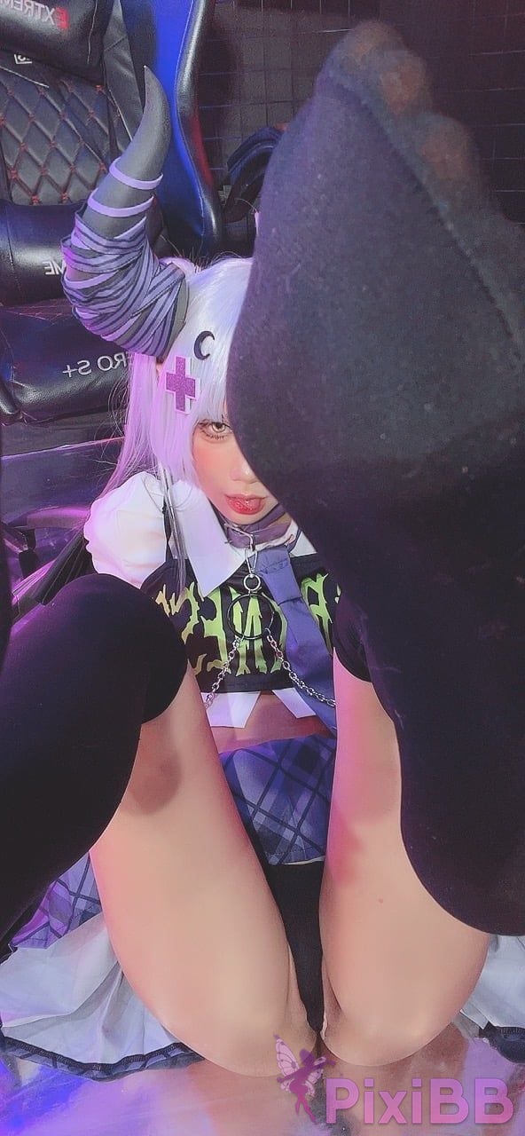 Cosplayer PoppaChan Laplus Darkness Hololive PixiBB.COM 090